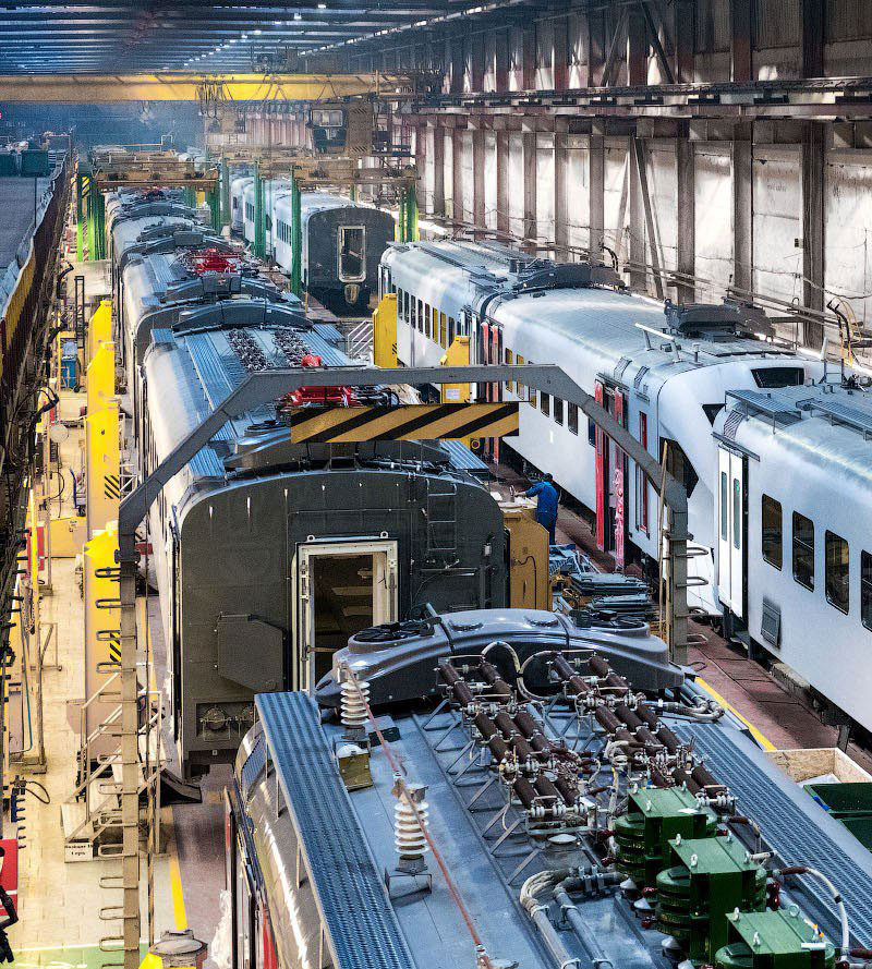 Железнодорожного транспорта и метро
